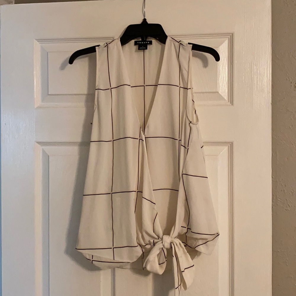 Trouvé Sleeveless Blouse